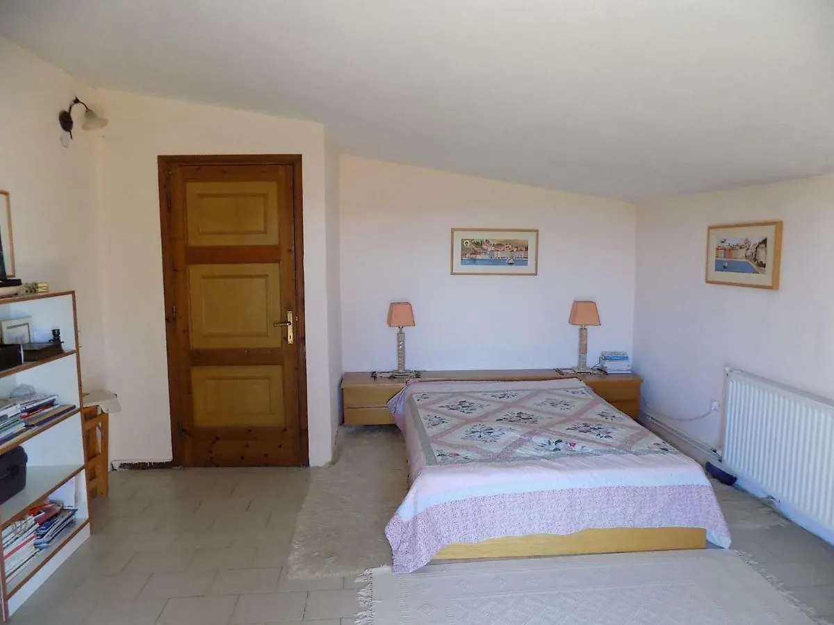 Villa Orestis Melina Nea Iraklia Greece