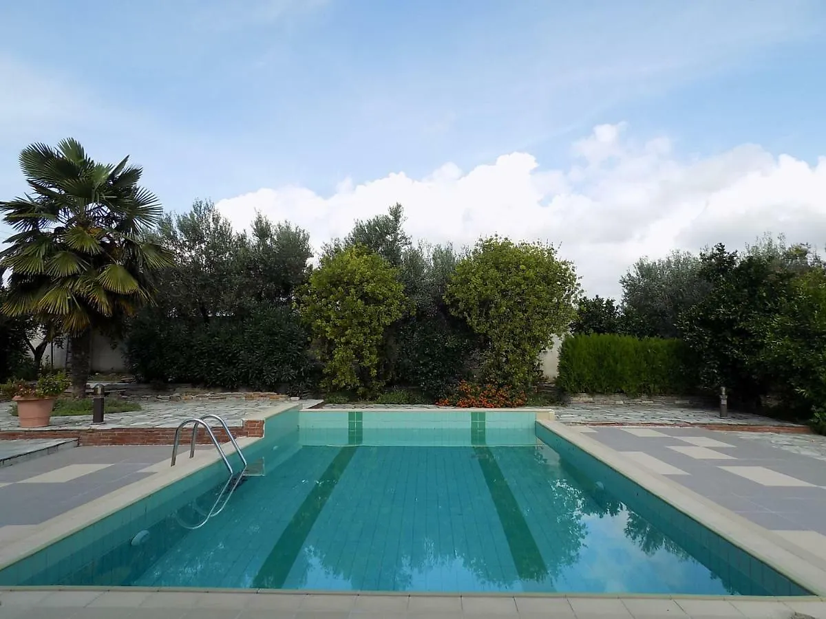 Villa Orestis Melina Nea Iraklia 0*,  Greece